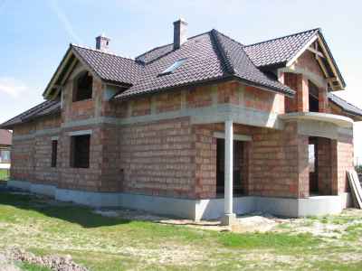 dom w stanie surowym